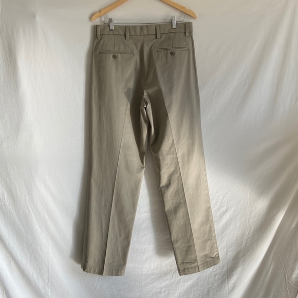 Khaki Dockers Pleated Chinos - Picture 2 of 6